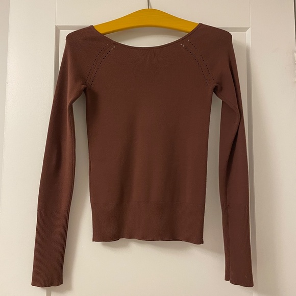 Sunday Best Sweater Size Small - Picture 2 of 5